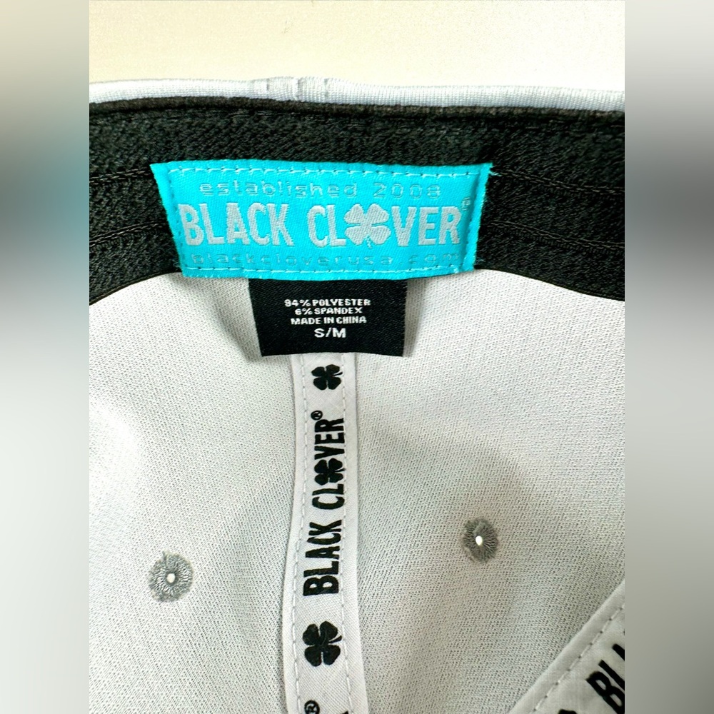 Black Clover Unisex  Hat - Picture 2 of 4